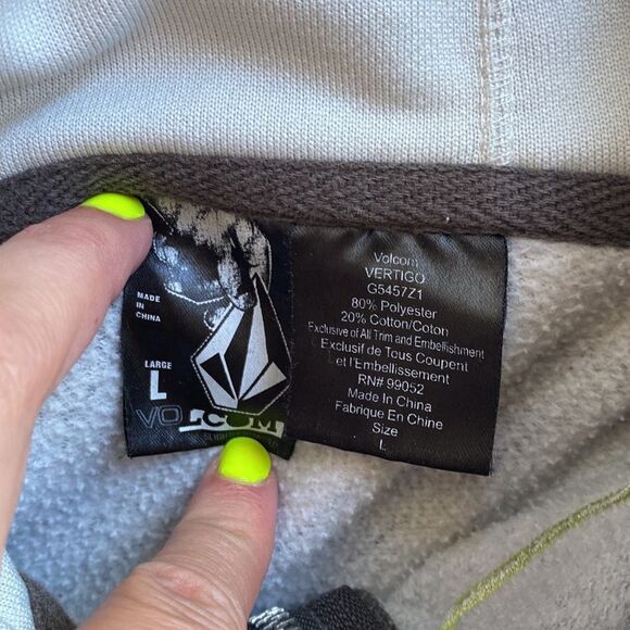 Volcom Hoodie Size Large - Picture 3 of 5